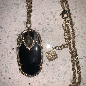 Kendra Scott Roxanne necklace